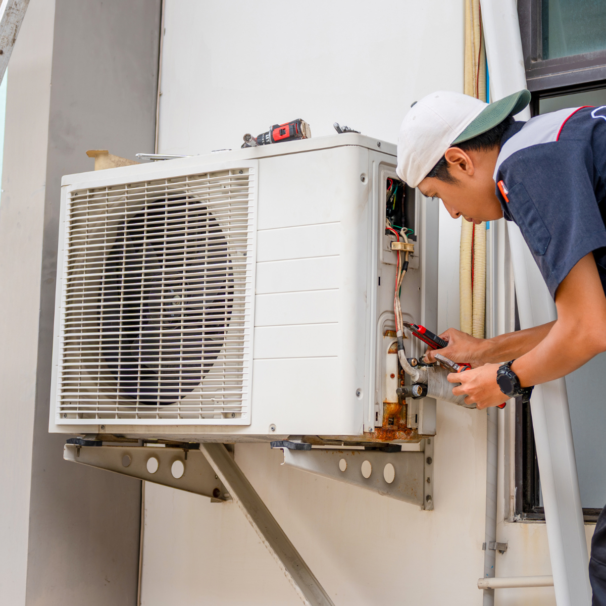 AC Uninstallation or Dismantling